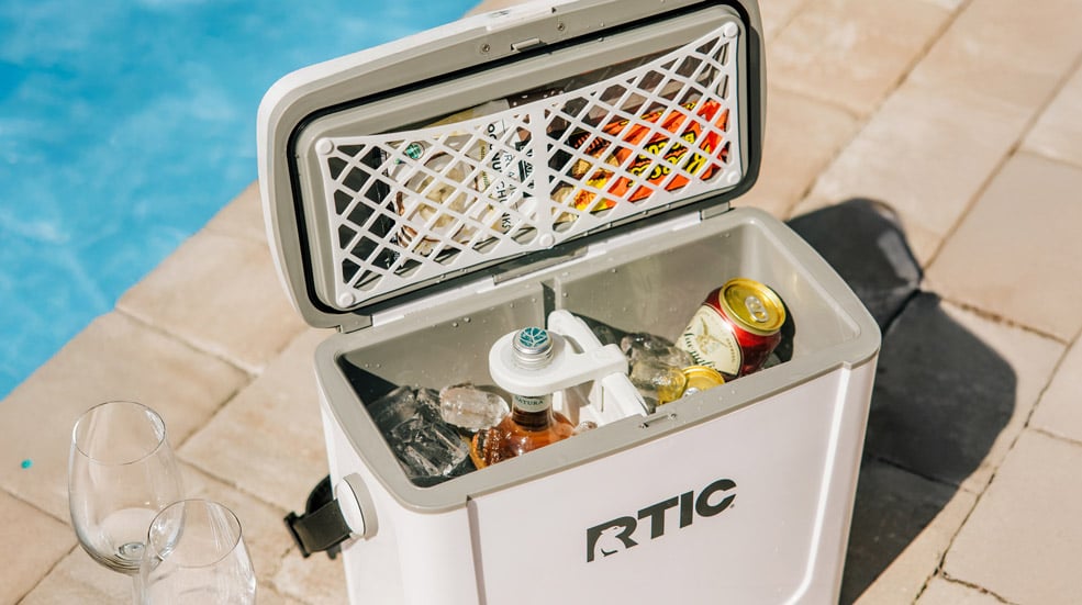16 QT Road Trip Cooler