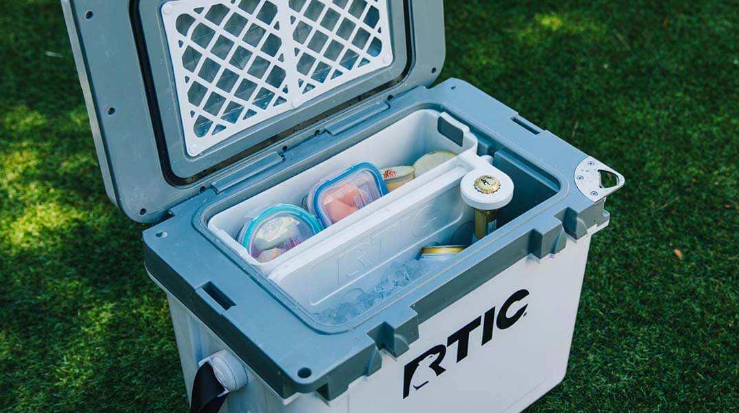22 QT Ultra-Light Cooler