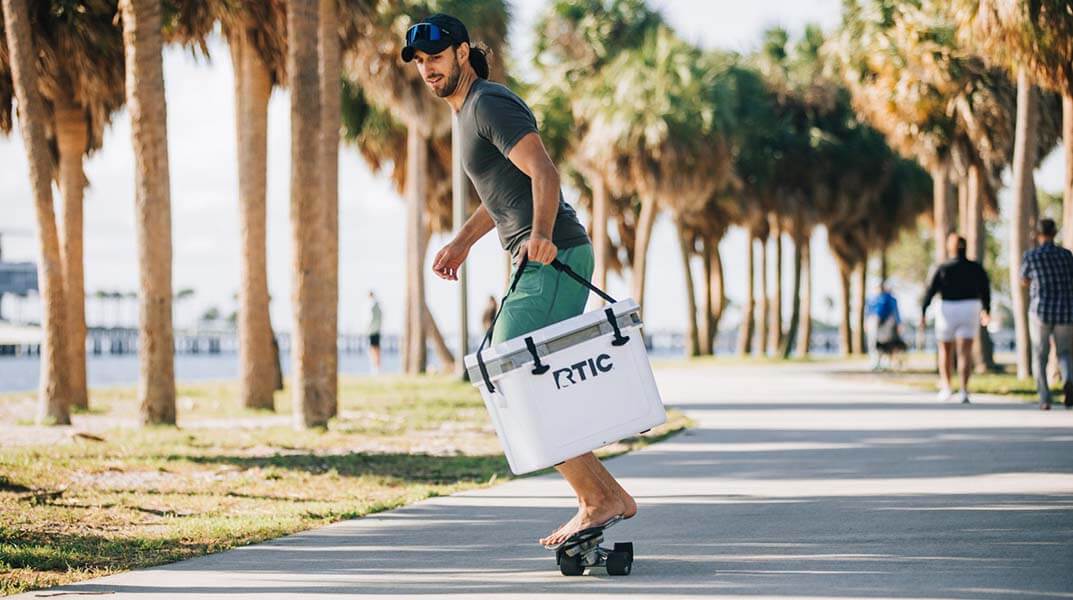 22 QT Ultra-Light Cooler